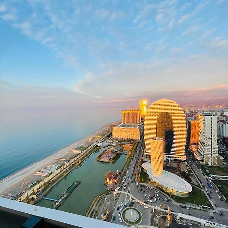 Luxury Batumi Hotel Buitenkant foto