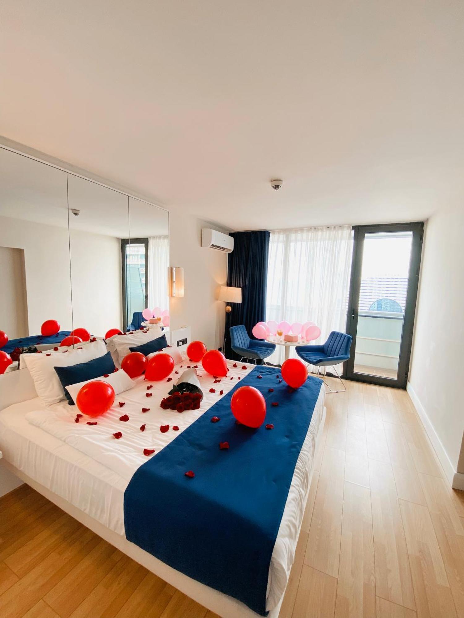 Luxury Batumi Hotel Buitenkant foto