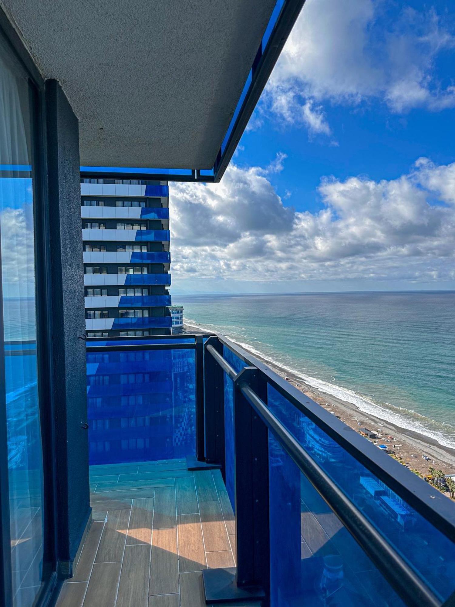 Luxury Batumi Hotel Buitenkant foto