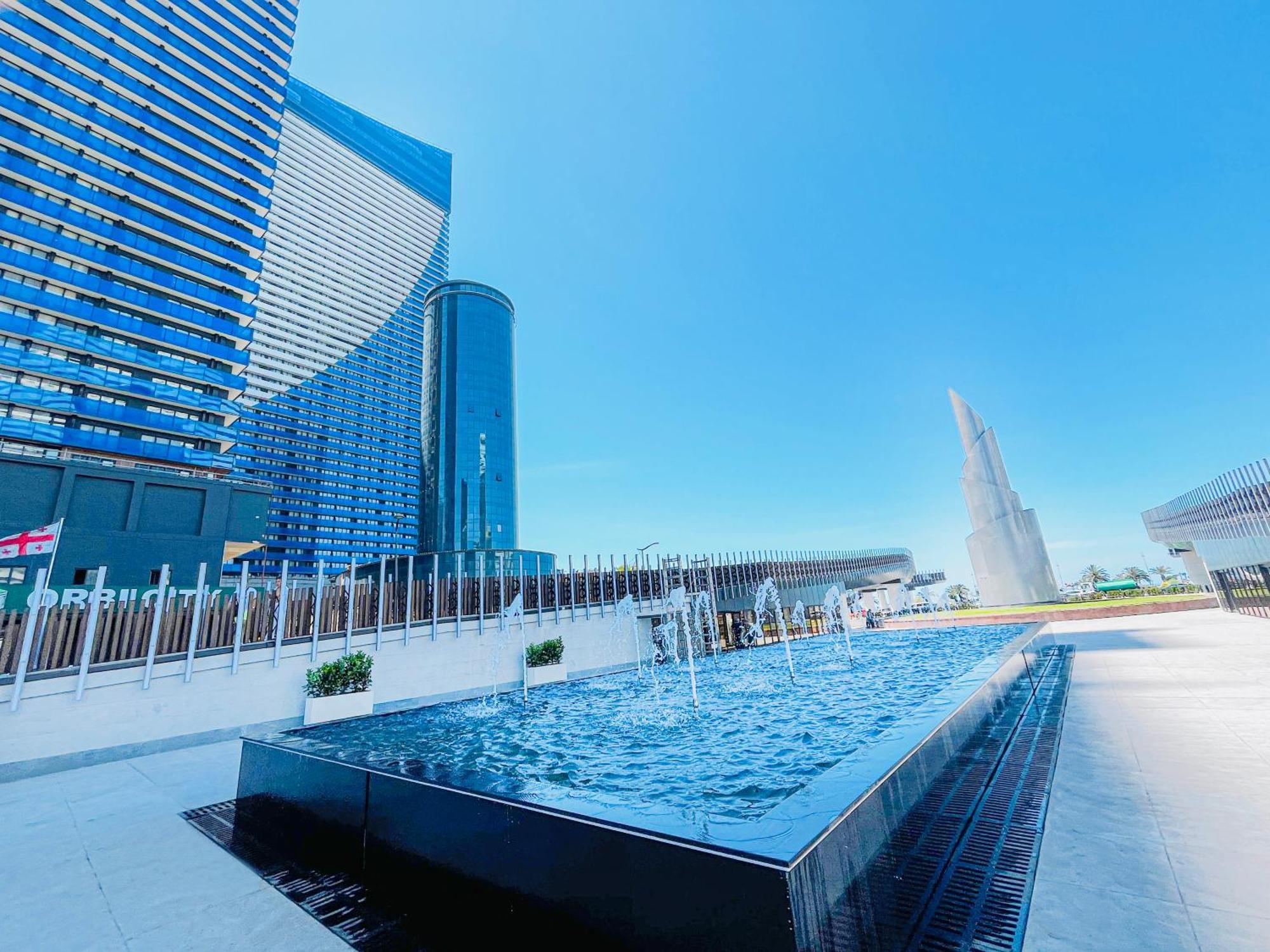 Luxury Batumi Hotel Buitenkant foto